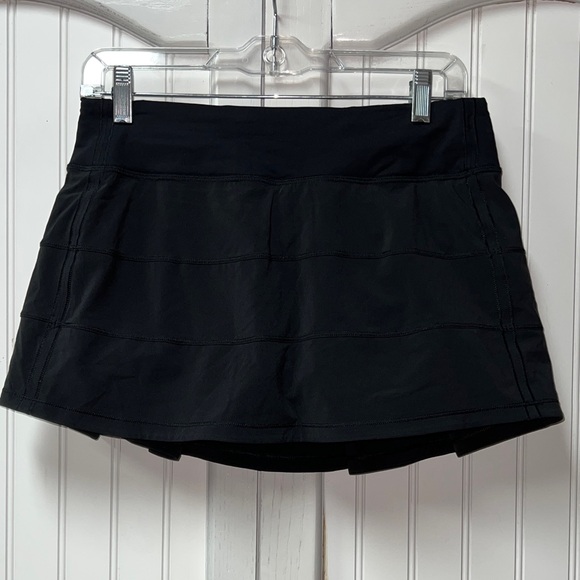 Luluemon Pace Rival Skirt Shorts 30 - Picture 5 of 6